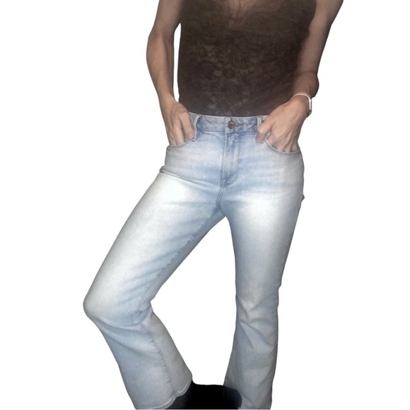 Frame Denim Le Crop Mini Boot Jean Sz 29 Adeline. Light Wash Casual Classic Chic - Picture 3 of 13